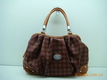 女包_手提斜挎兩用_適用性別:女_產(chǎn)品類別:商務(wù)包_箱包形狀:橫款方型_款式:手提包_第5頁_女包促銷_低價批發(fā) 