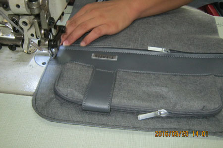 專業背包生產廠家 廣東包工廠直供TCL鐵粉節禮品背包